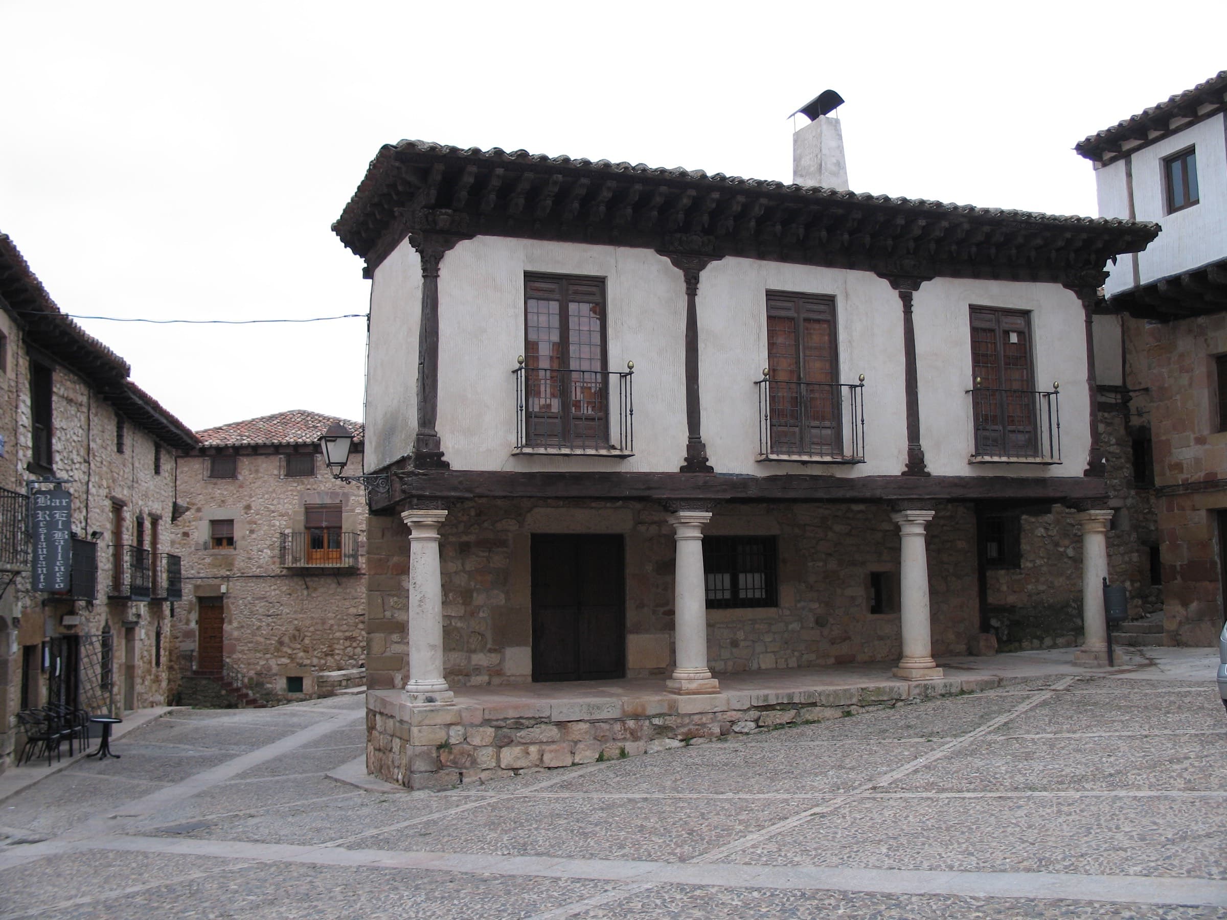 Plaza del Trigo, corazón medieval de Atienza
